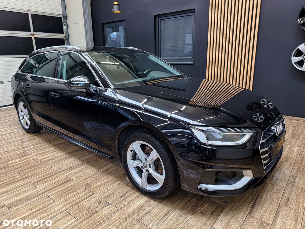 Audi A4 Avant 40 TFSI S tronic - 5