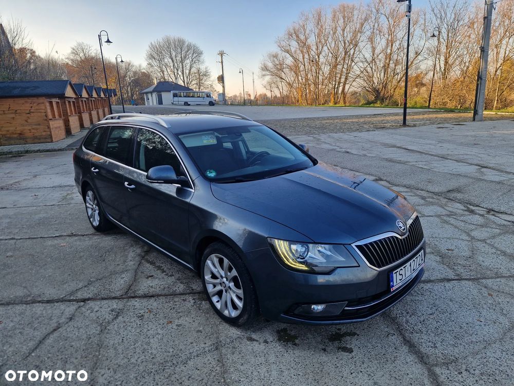 Skoda Superb 2.0 TDI 4x4 Elegance - 15