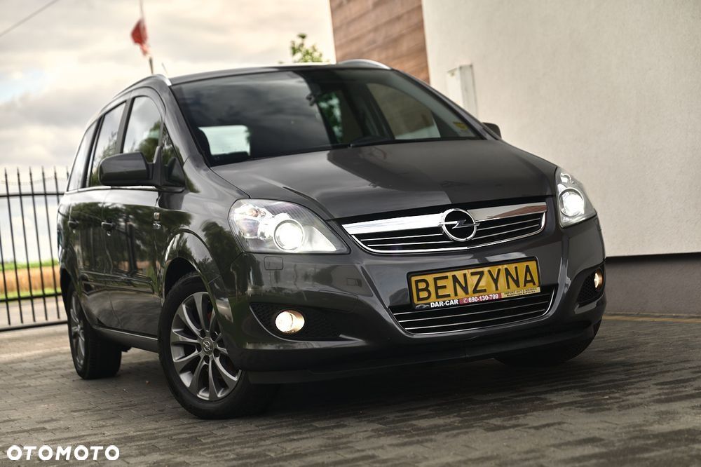Opel Zafira - 38