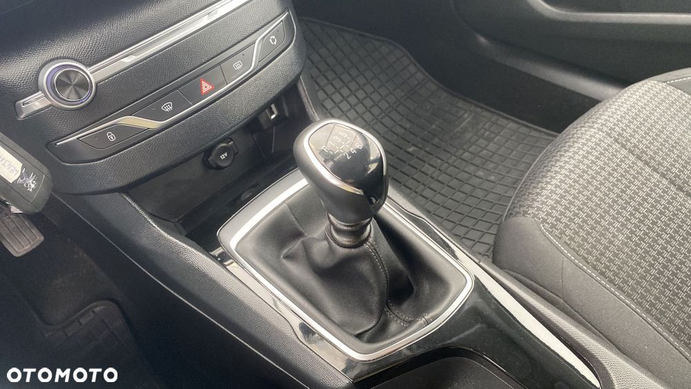Peugeot 308 1.5 BlueHDi Active Pack S&S - 19