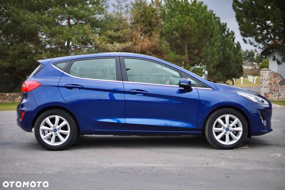 Ford Fiesta 1.0 EcoBoost S&S TITANIUM - 11