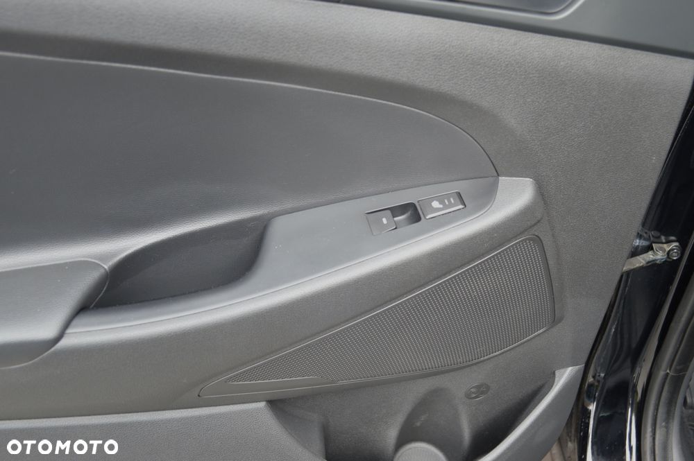 Hyundai Tucson blue 1.7 CRDi 2WD Advantage - 29