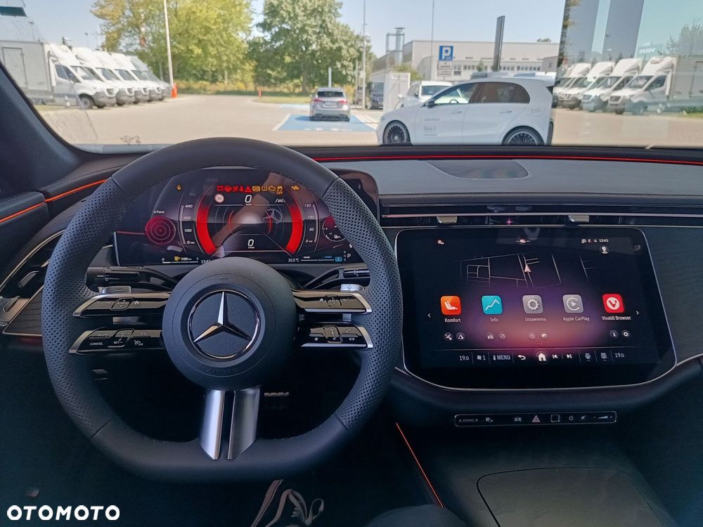 Mercedes-Benz Klasa E - 14