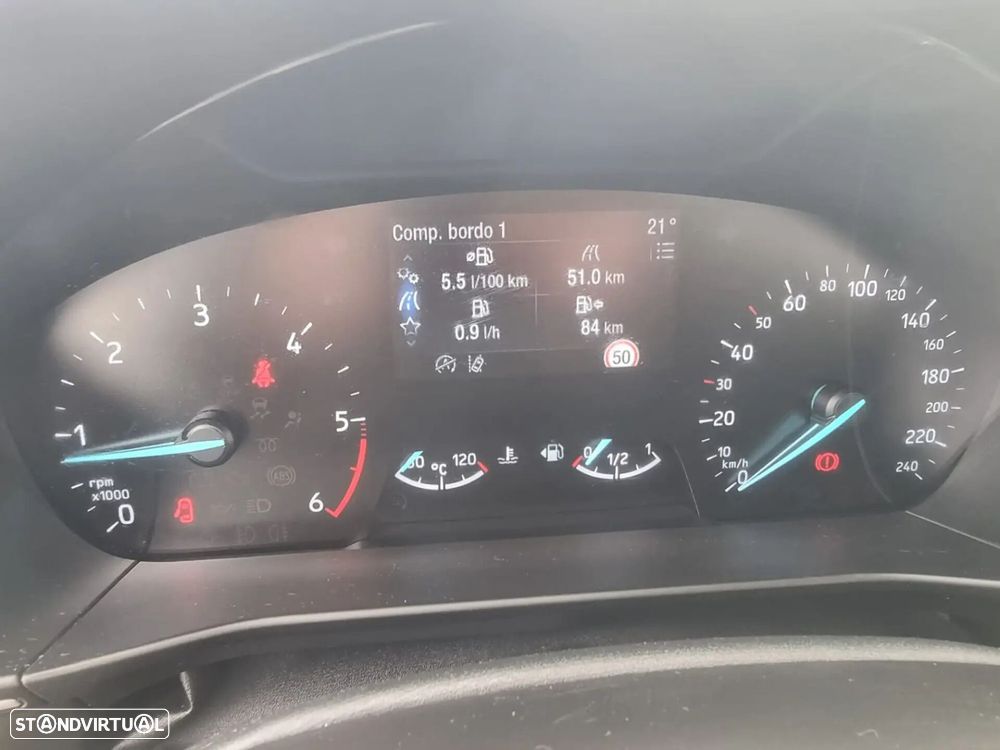 Ford Focus SW - 12