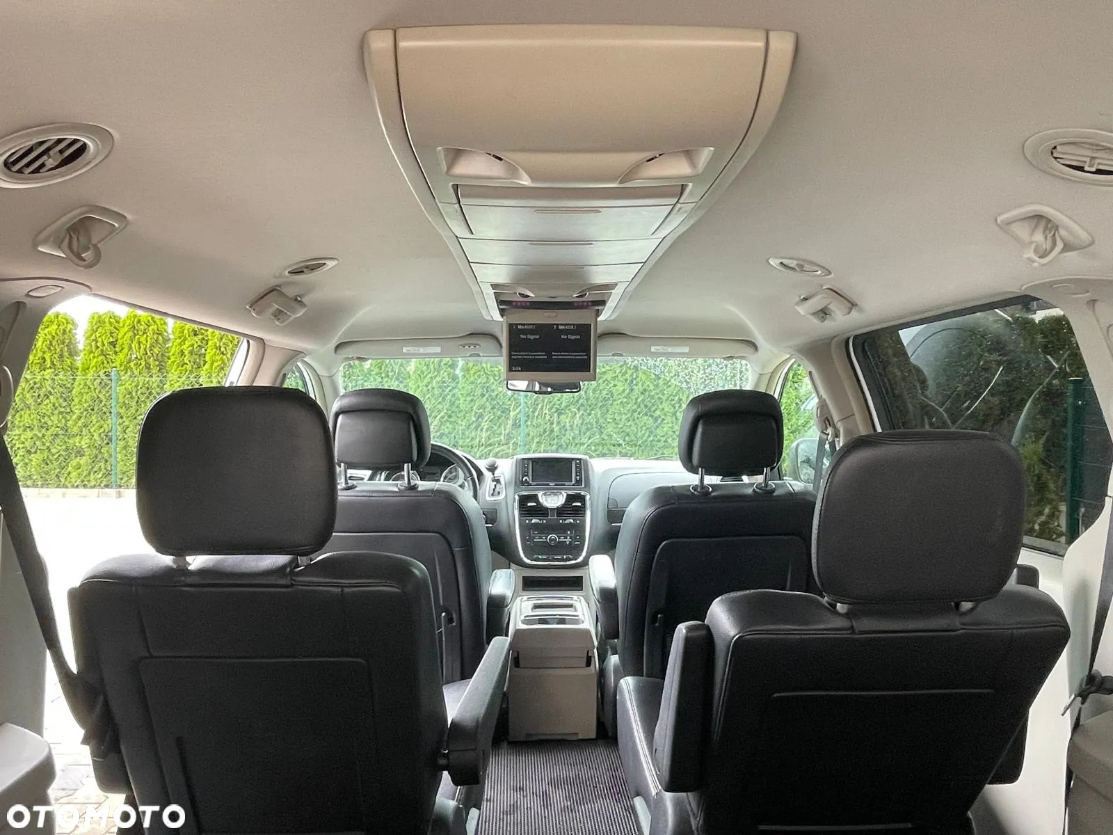 Chrysler Town & Country 3.6 Touring - 5