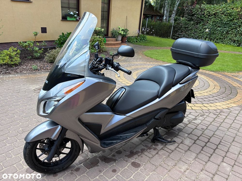 Honda NSS - 20