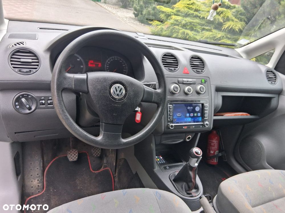 Volkswagen Caddy - 17