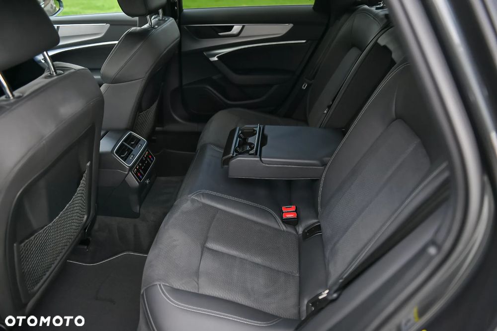 Audi A6 Avant 40 TDI quattro S tronic S line - 27