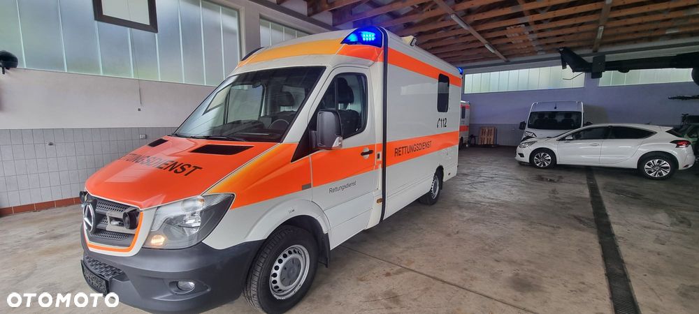 Mercedes-Benz Sprinter - 18
