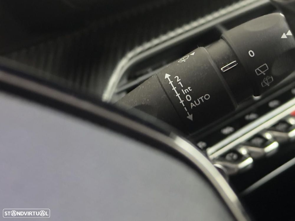 Peugeot e-208 50 kWh GT Line - 21