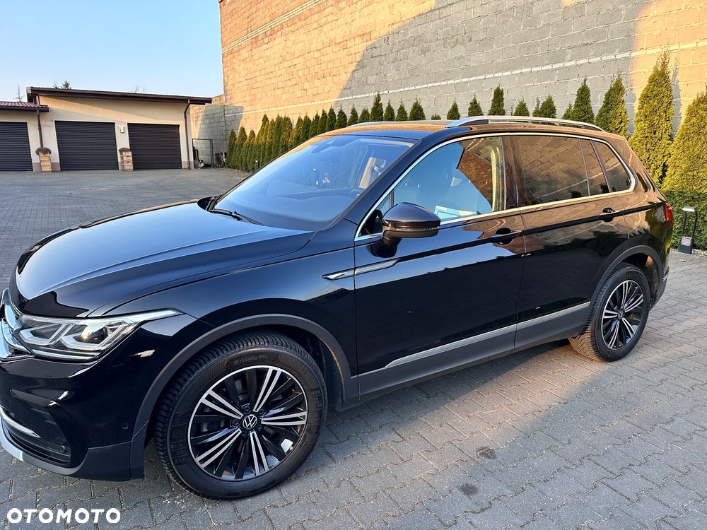 Volkswagen Tiguan 2.0 TSI 4Mot Elegance DSG - 6