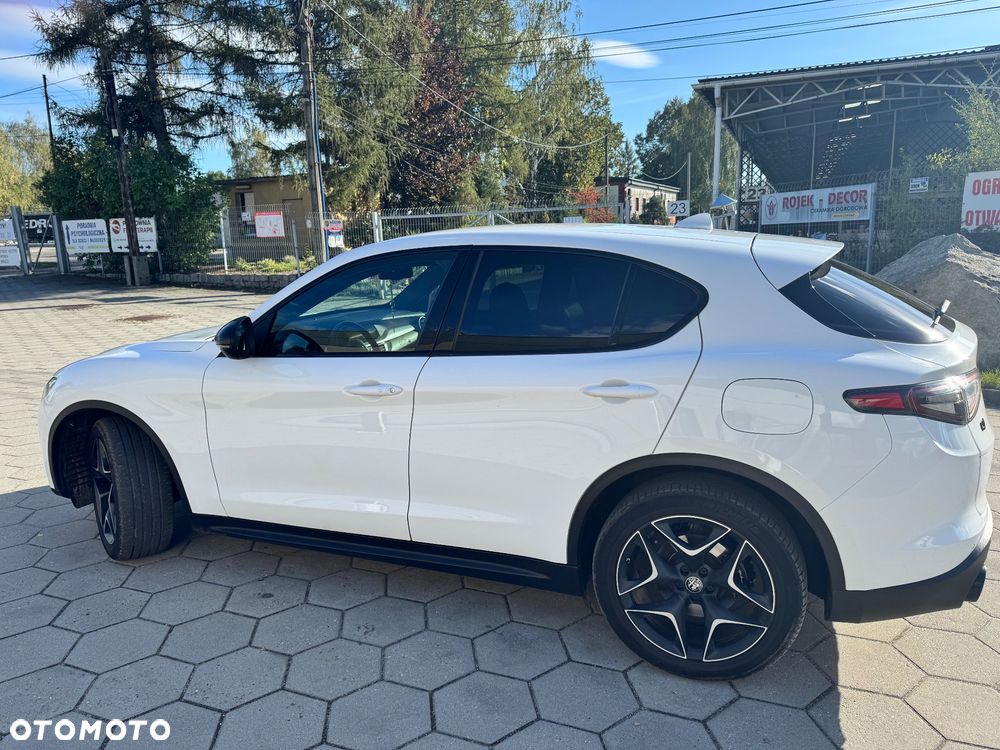 Alfa Romeo Stelvio 2.0 Turbo TI Q4 - 6