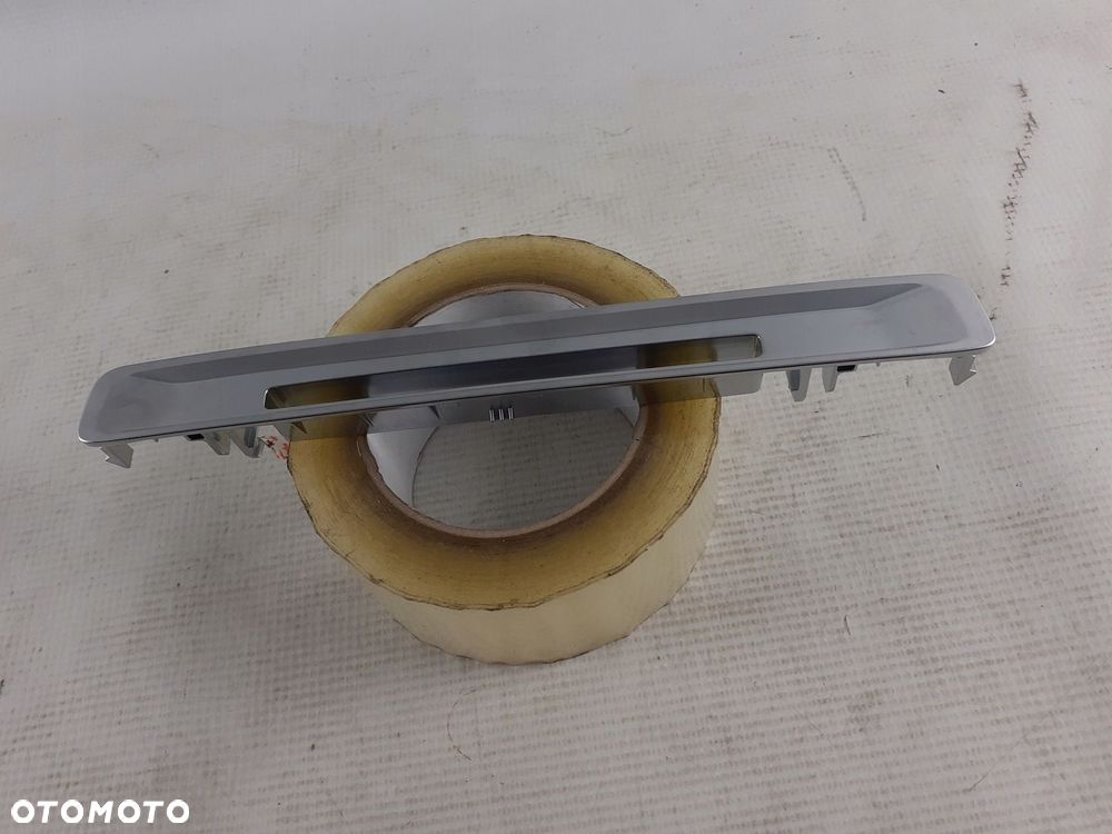 Volvo XC60 I listwa ozdobna radia chrom 2008-17r. - 2