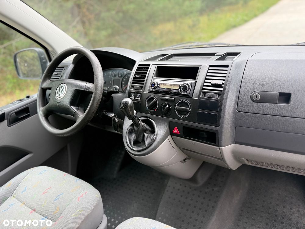 Volkswagen Transporter T5 - 8