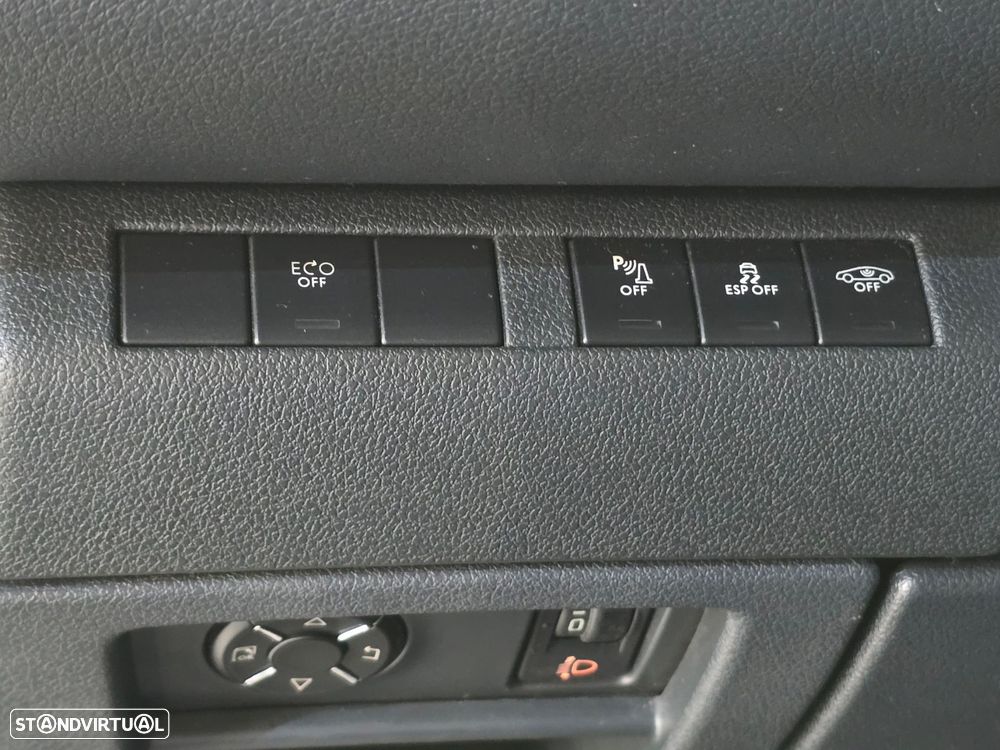 Peugeot 3008 - 23