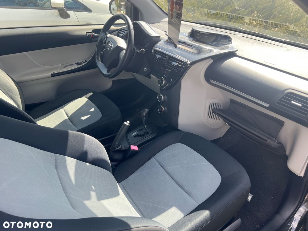 Toyota iQ 1.0 Multidrive - 3