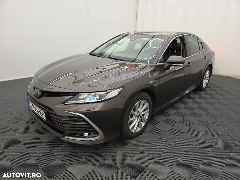 Toyota Camry 2.5 Business - 1