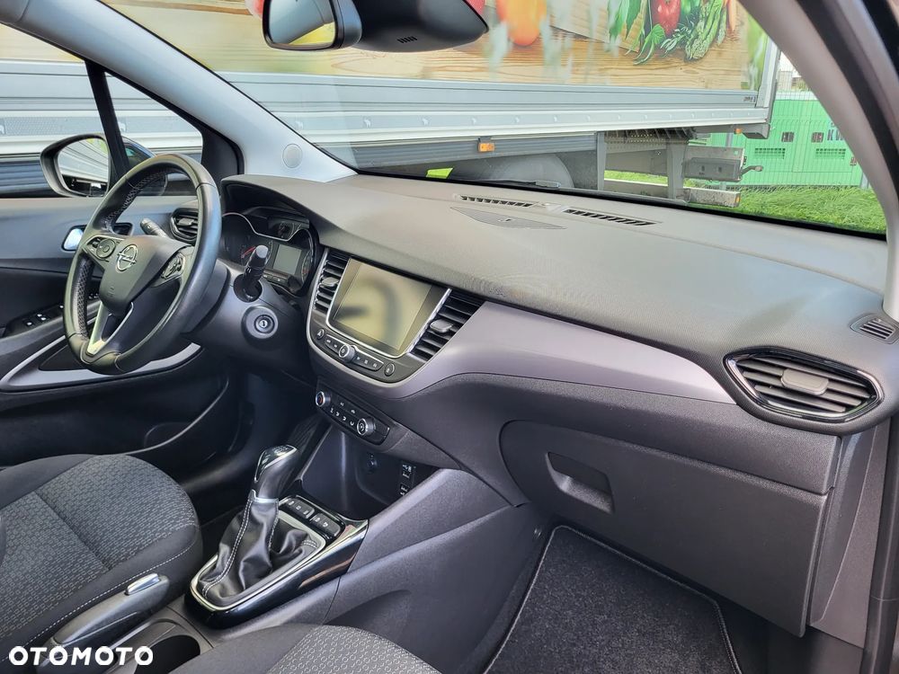 Opel Crossland 1.2 Design Line - 29