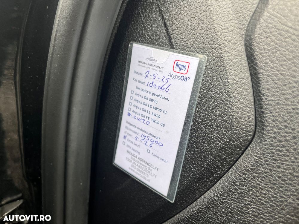 BMW Seria 3 330e iPerformance M Sport - 26