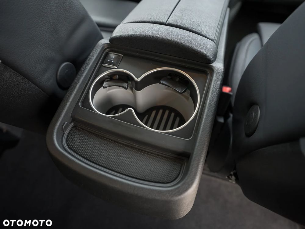 Mercedes-Benz Klasa V 250 d 4-Matic 9G-Tronic Exclusive (długi) - 25