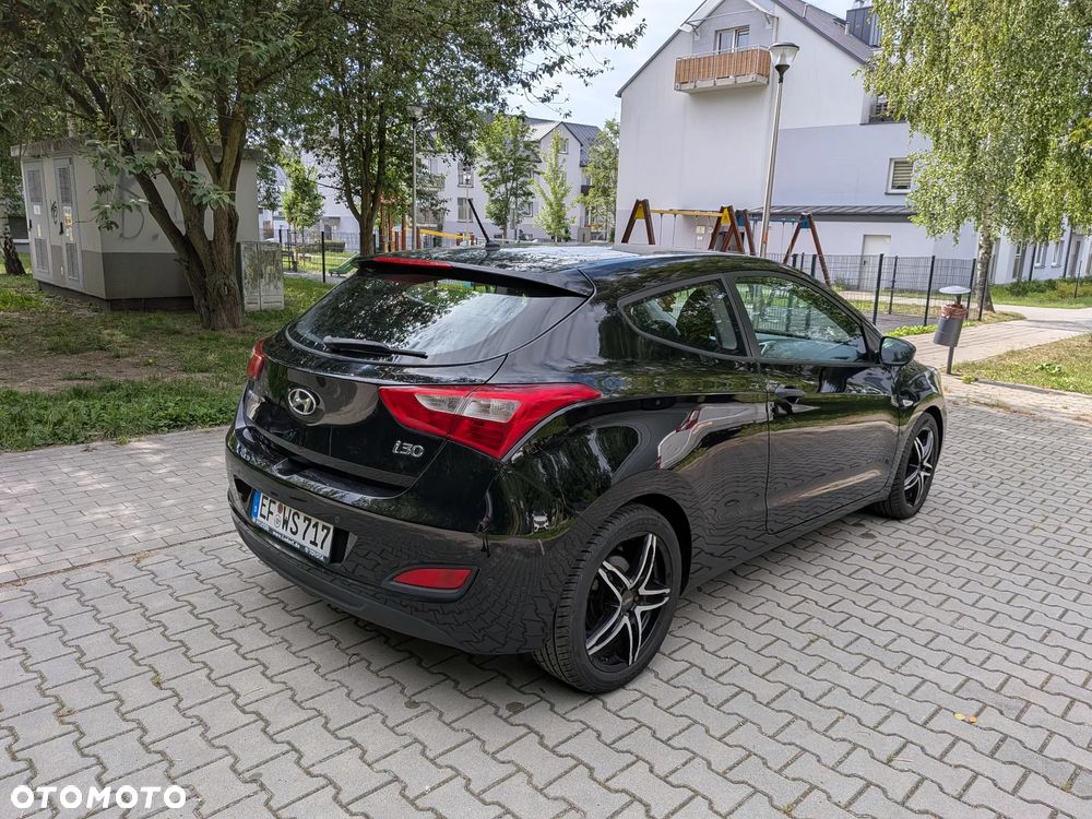 Hyundai i30 1.4 Classic - 13