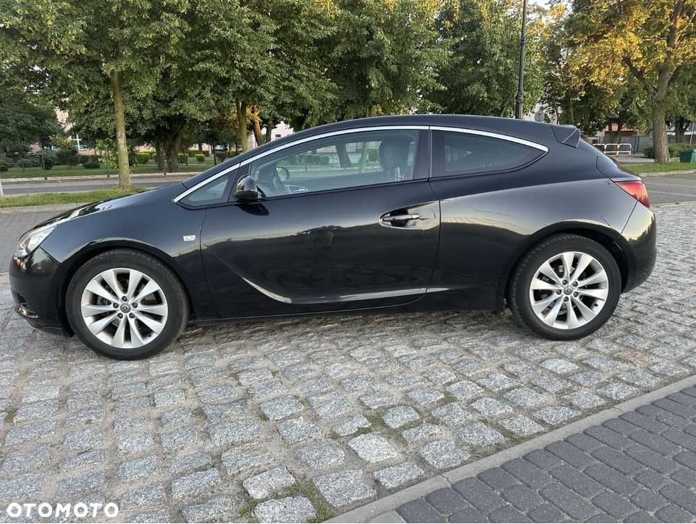 Opel Astra 2.0 CDTI ecoFLEX Start/Stop - 2