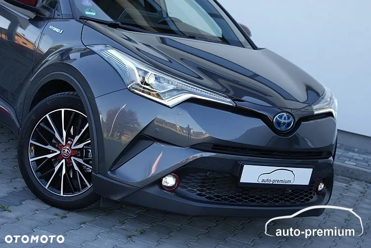 Toyota C-HR 1.8 Hybrid Neon Lime powered by JBL - 39