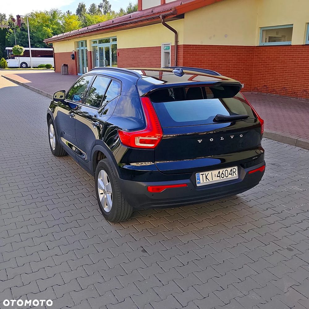 Volvo XC 40 - 3