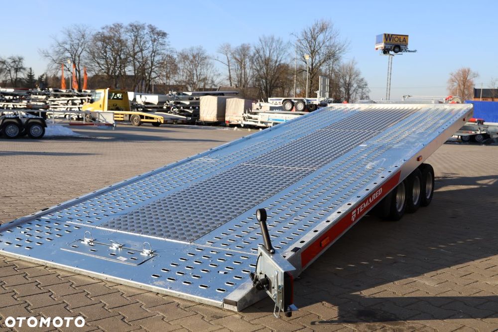 TEMARED /MARTZ CARKEEPER 5820/3 3,5T 580x207cm, Uchylna hydraulicznie , Wypełnienie blachą alu, 3 osie, DMC 3500kg ,koła 10C - 21