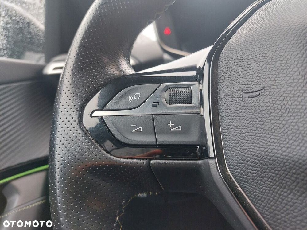 Peugeot 2008 - 16