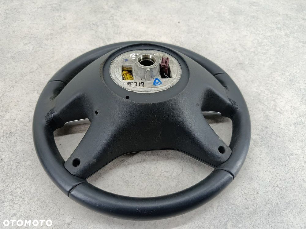 KIEROWNICA Z PODUSZKĄ MERCEDES-BENZ KLASA C W204 - 7