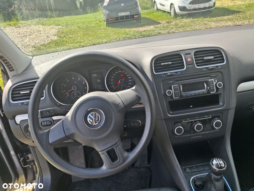 Volkswagen Golf 1.2 TSI BlueMotion Technology Comfortline - 11