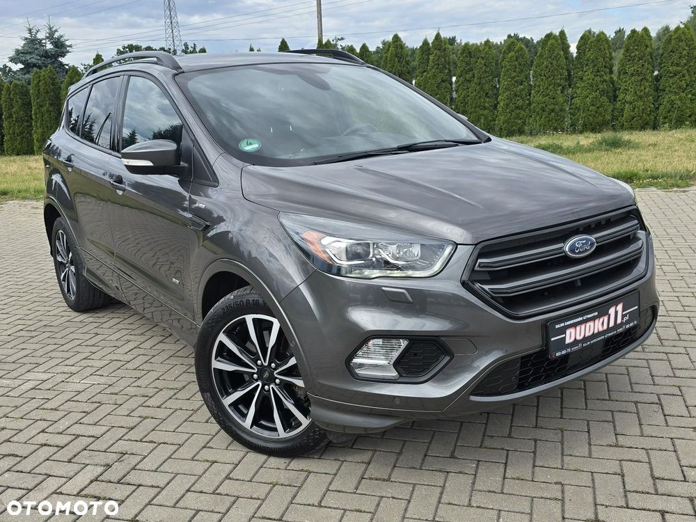Ford Kuga - 1