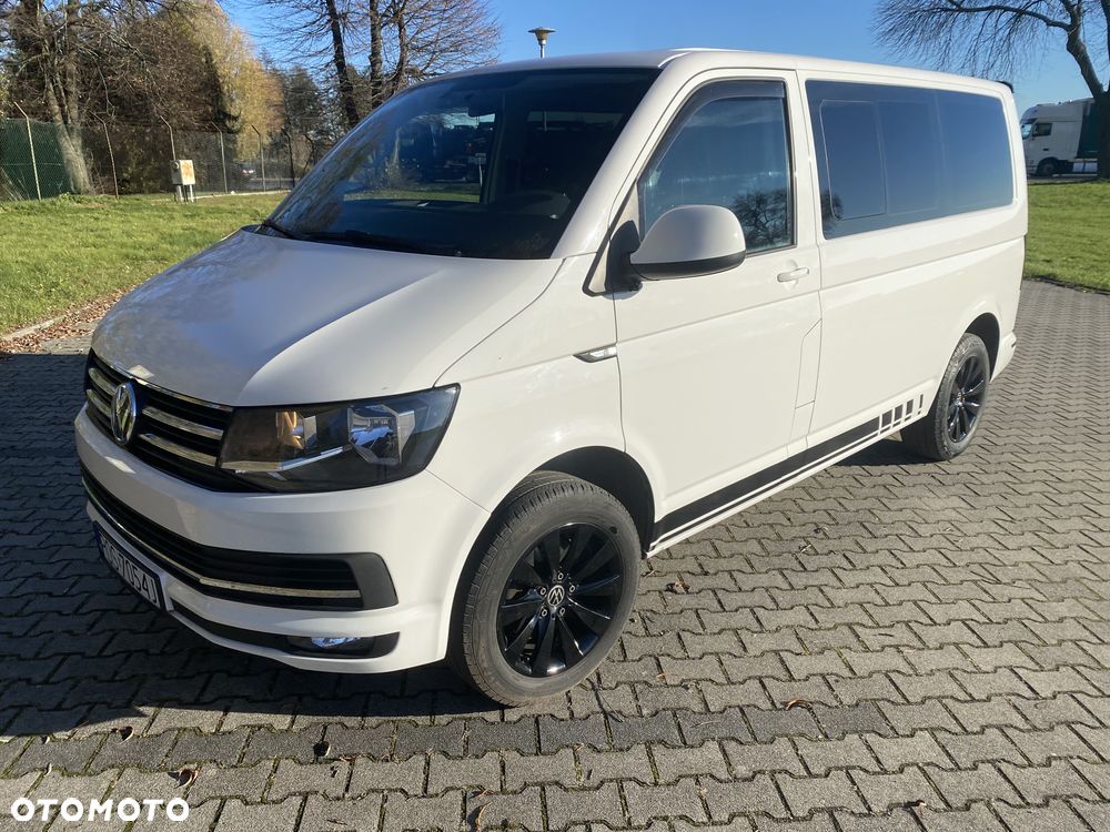Volkswagen Transporter - 1