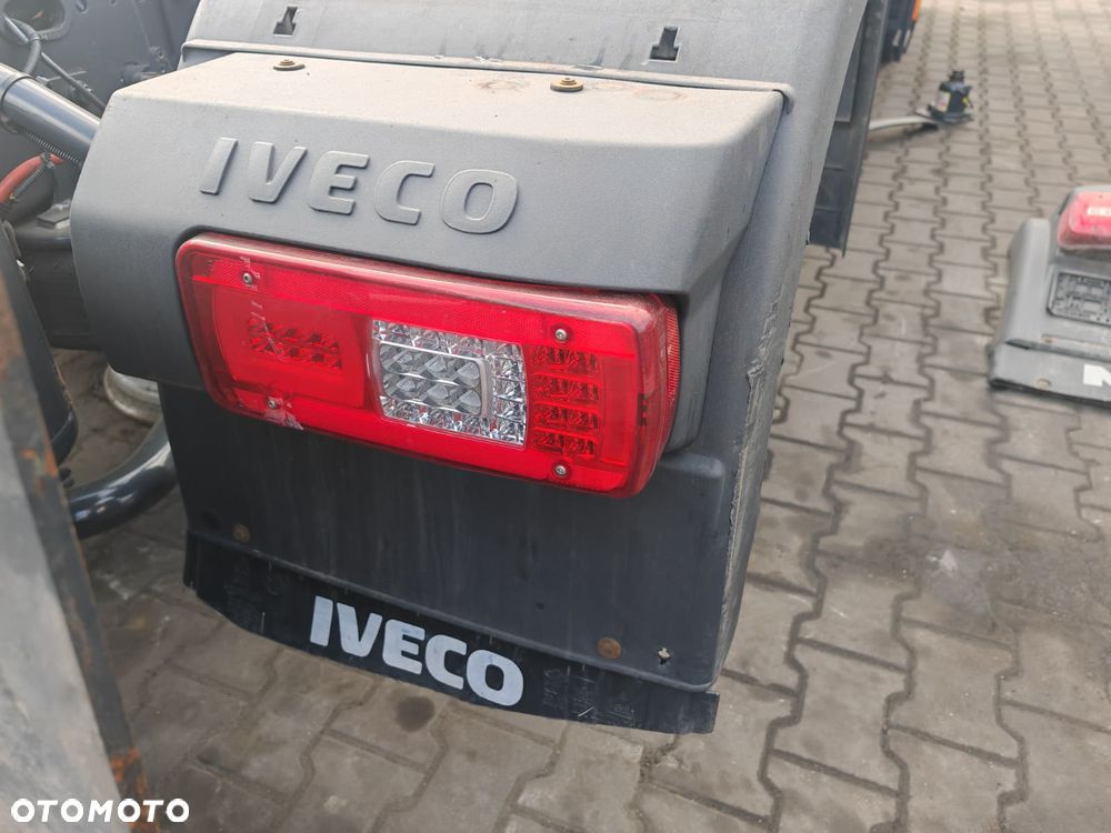 BŁOTNIK KOMPLETNY PRAWY TYŁ LAMPA LED IVECO S-WAY HI-WAY - 3