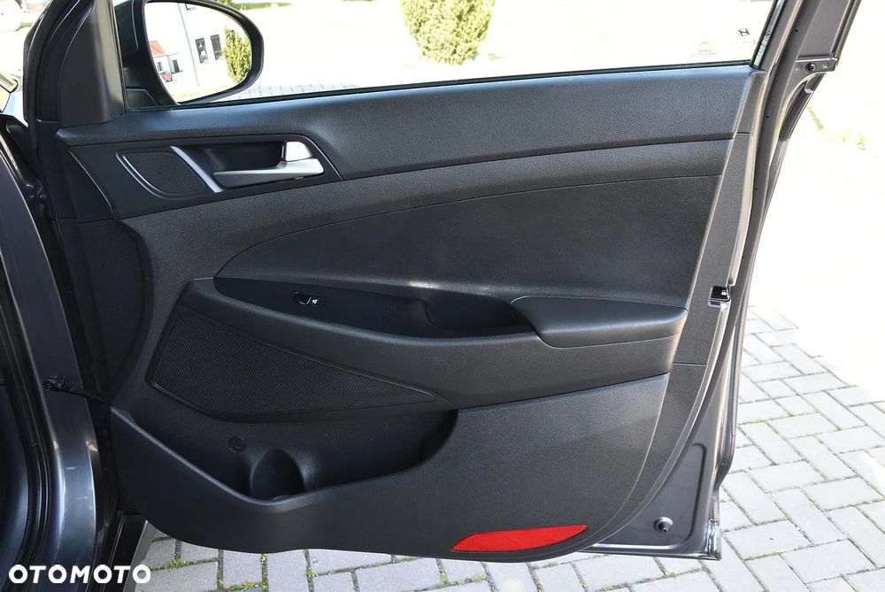 Hyundai Tucson blue 1.6 CRDi 2WD Select - 38