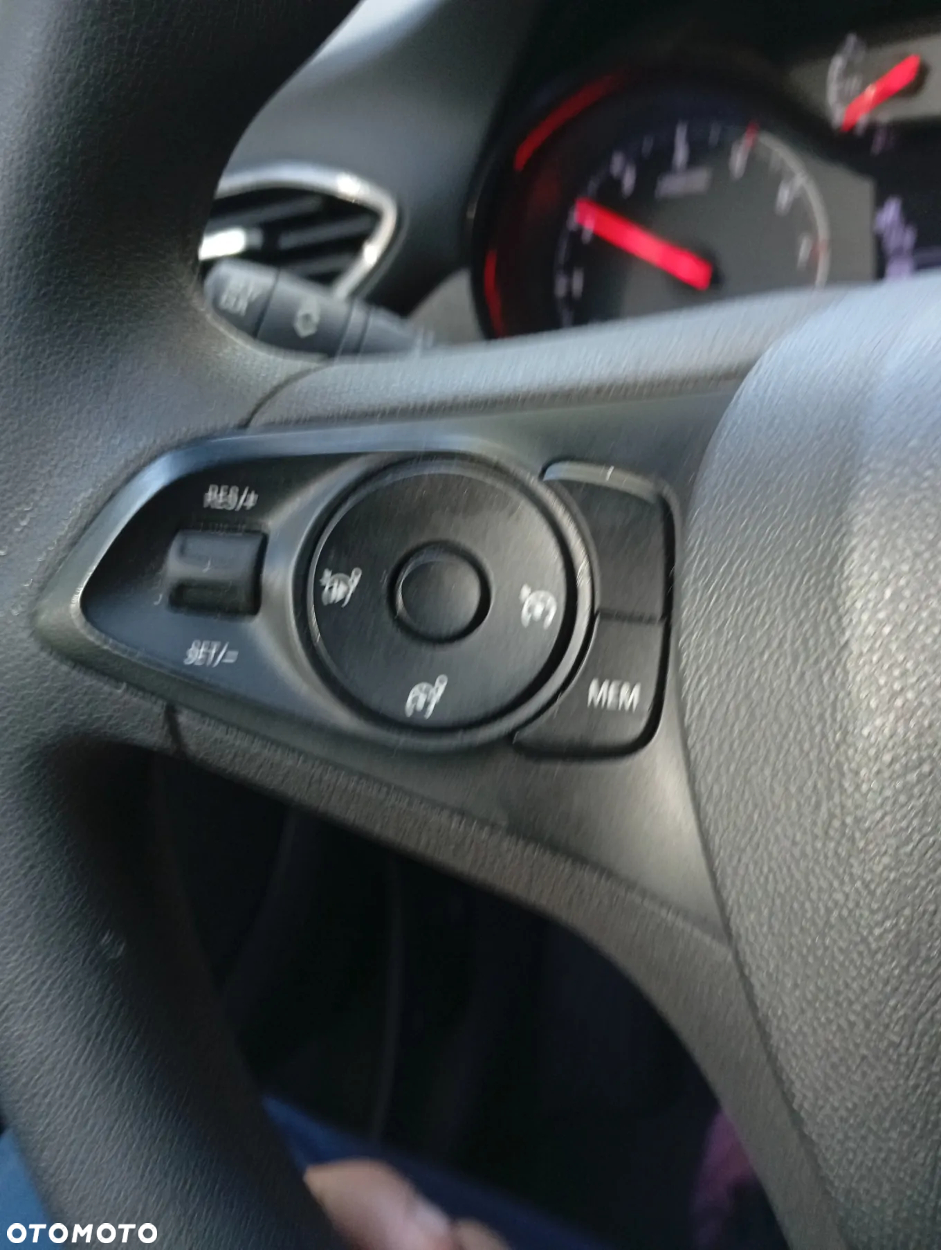 Opel Crossland X 1.2 Start/Stop Innovation - 7