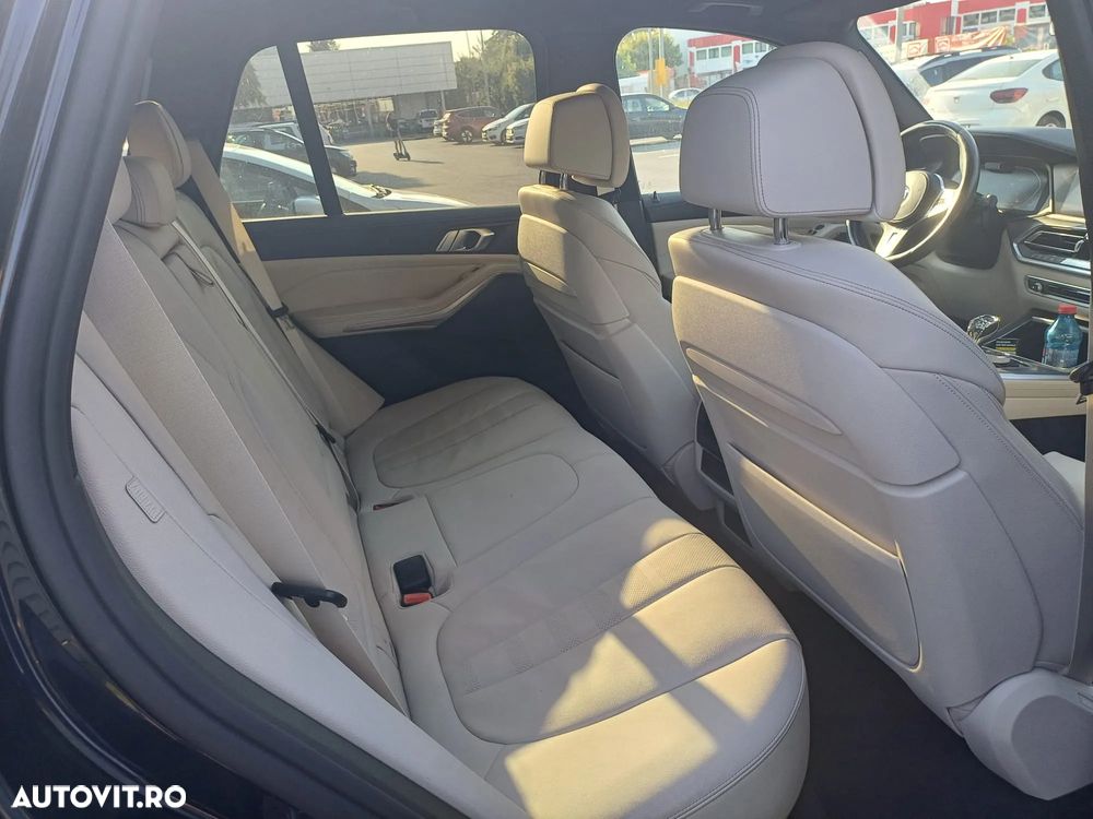 BMW X5 xDrive30d - 22