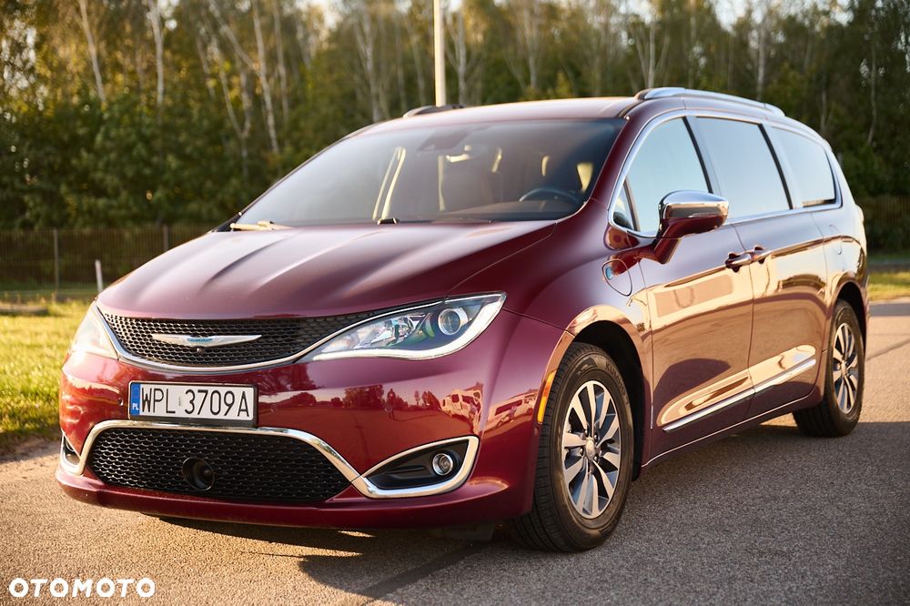 Chrysler Pacifica - 6