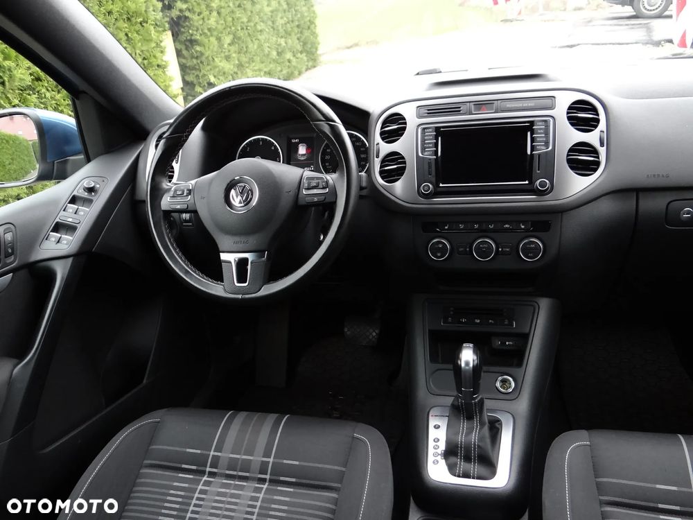 Volkswagen Tiguan 2.0 TDI SCR 4MOTION BlueMotion Technology DSG Lounge Sport & Style - 8