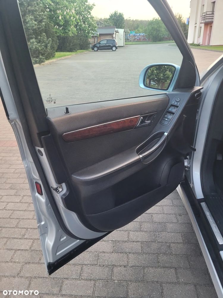 Mercedes-Benz Klasa R 350 CDI 4-Matic - 19