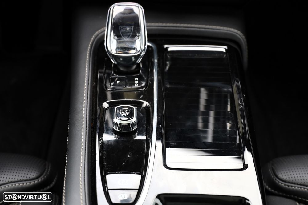 Volvo V90 2.0 T8 PHEV Plus Dark AWD - 22