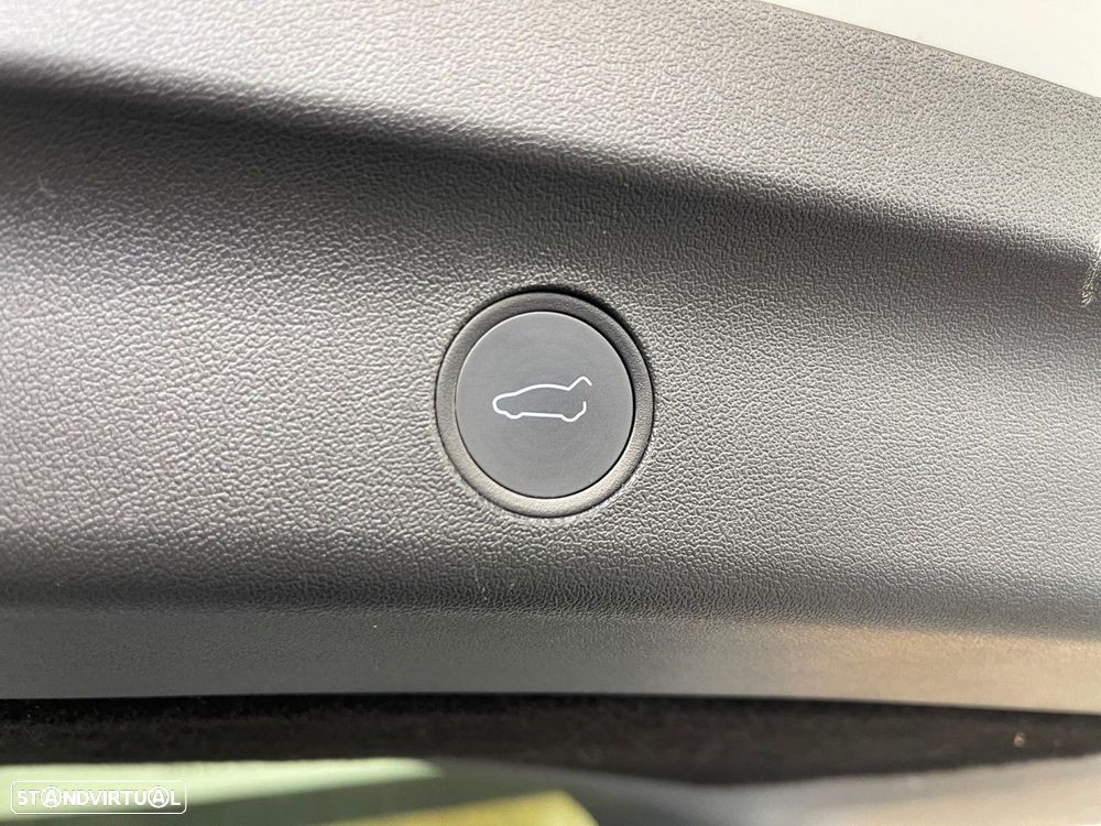 Tesla Model Y Long Range Tração Integral - 12