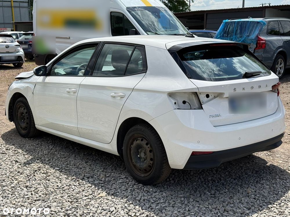 Skoda Fabia 1.0 Active - 12