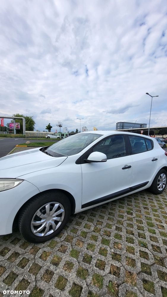 Renault Megane 1.5 dCi Generation Authentique - 4
