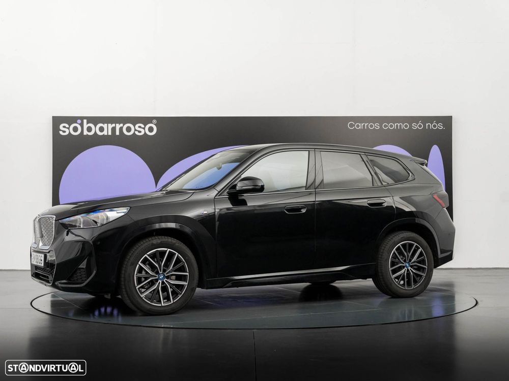 BMW iX1 eDrive20 Pack Desportivo M - 3