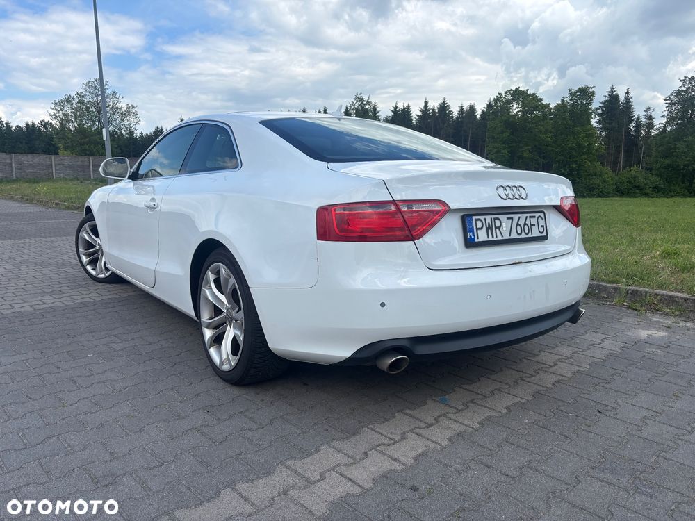 Audi A5 Coupé 2.7 TDI Multitronic - 3