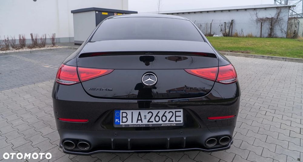 Mercedes-Benz CLS - 4