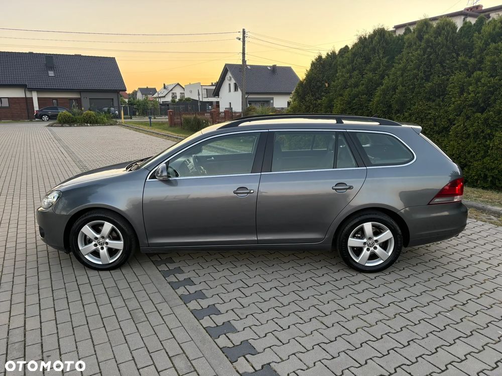 Volkswagen Golf 1.6 TDI DPF Comfortline - 4