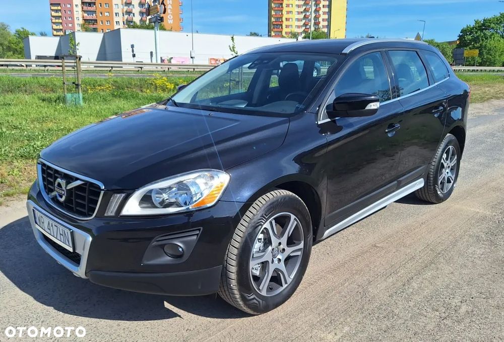 Volvo XC 60 2.4D AWD Momentum - 1